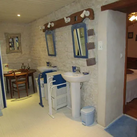 La Piaule 3*